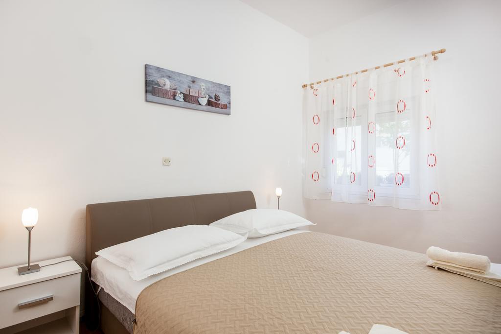 Apartments Ivica Сплит Екстериор снимка