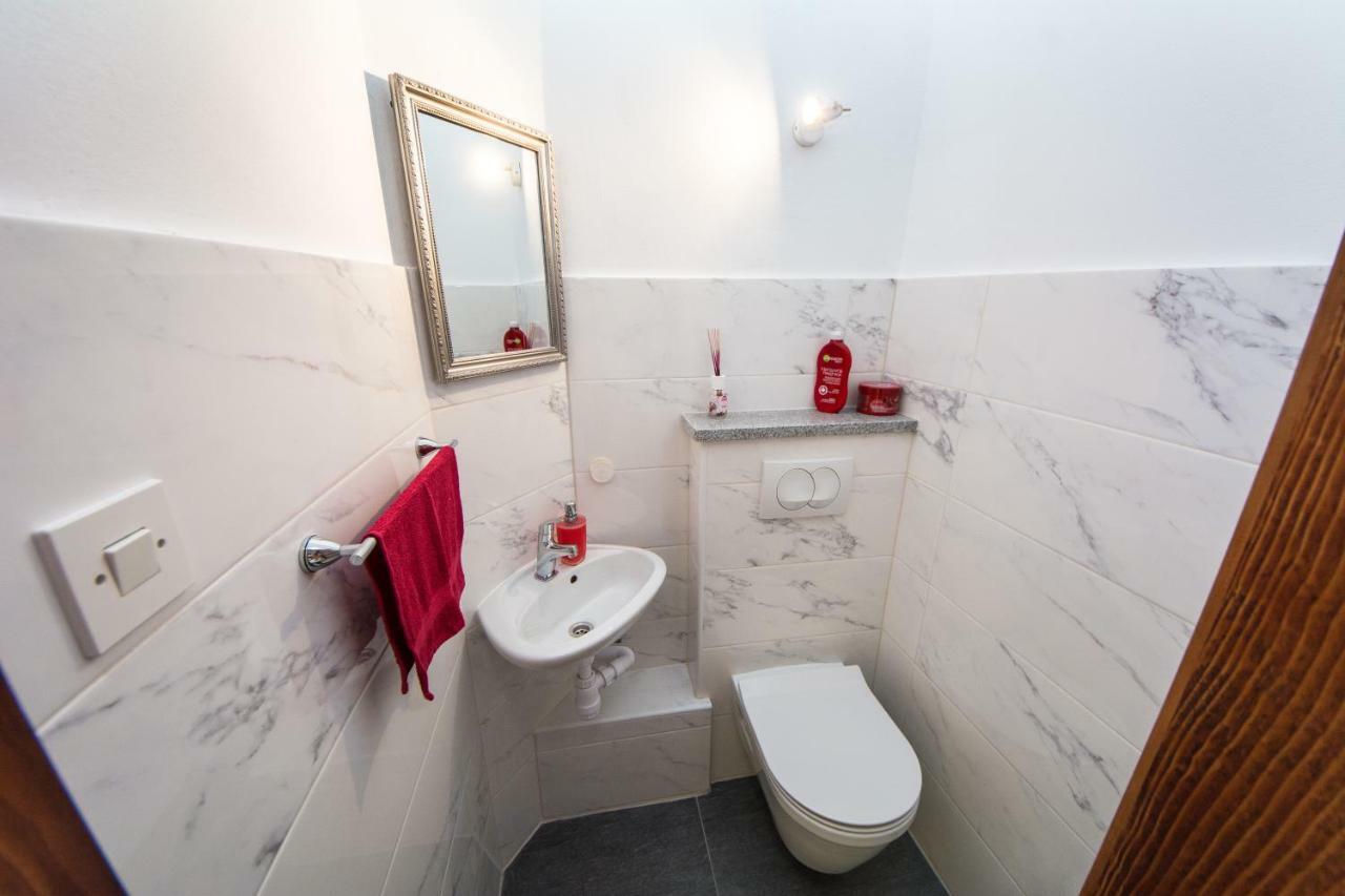 Apartments Ivica Сплит Екстериор снимка