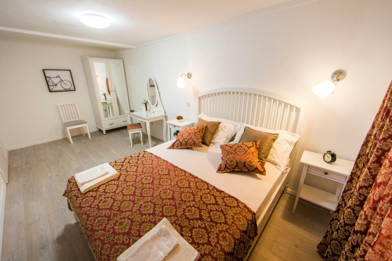 Apartments Ivica Сплит Екстериор снимка