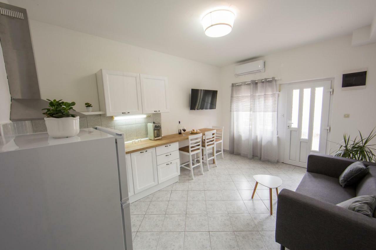 Apartments Ivica Сплит Екстериор снимка