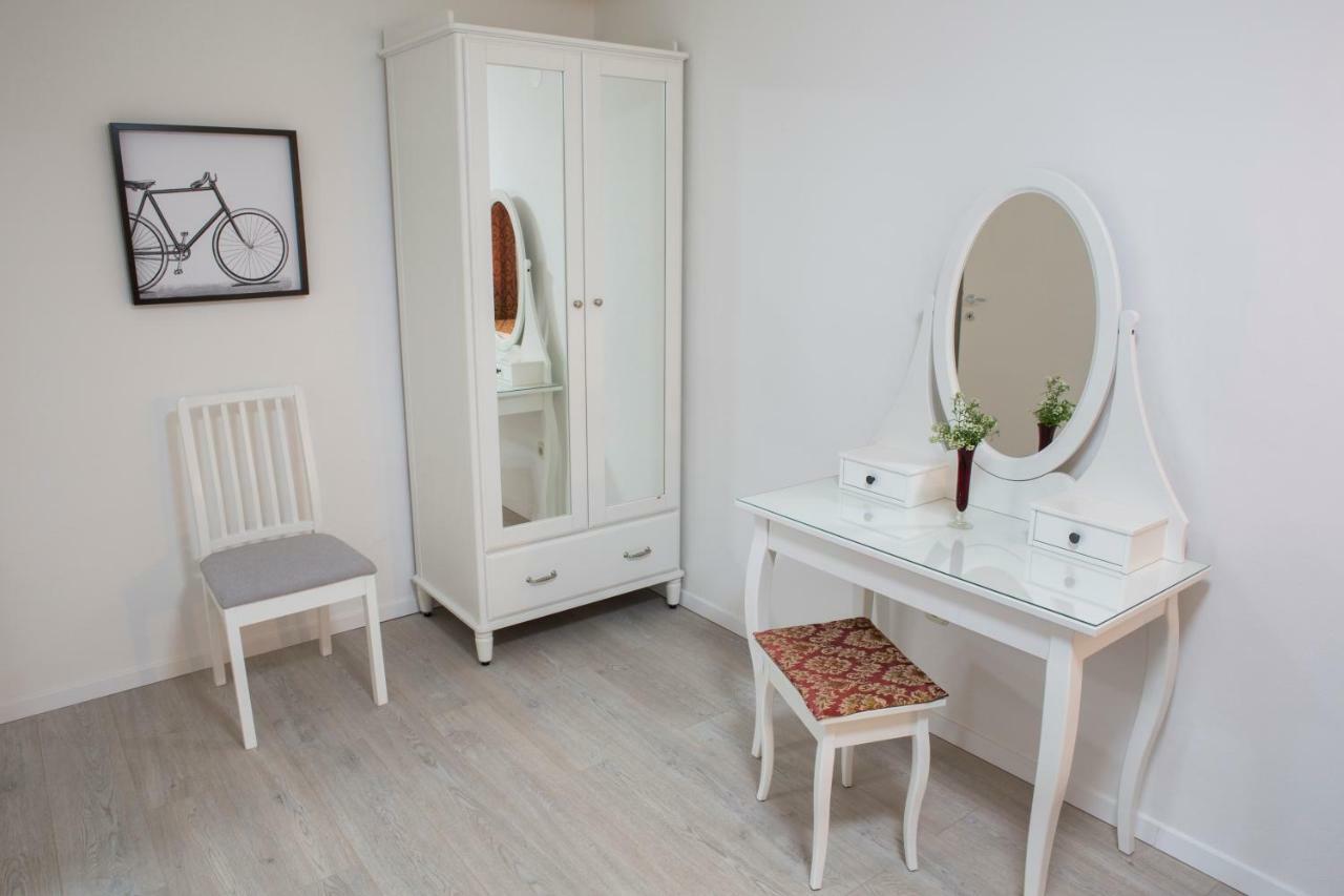 Apartments Ivica Сплит Екстериор снимка